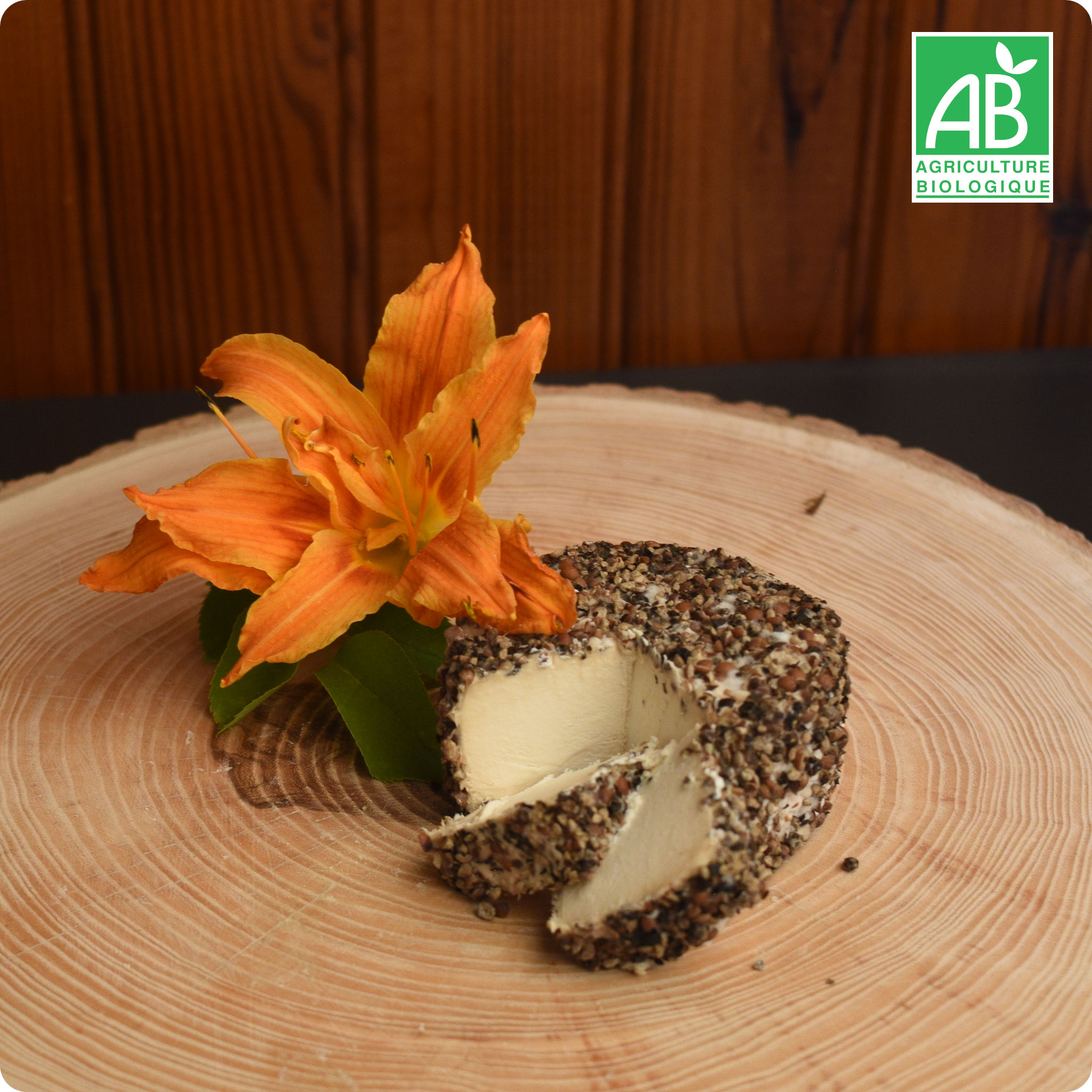 Crottin de chèvre frais au poivre